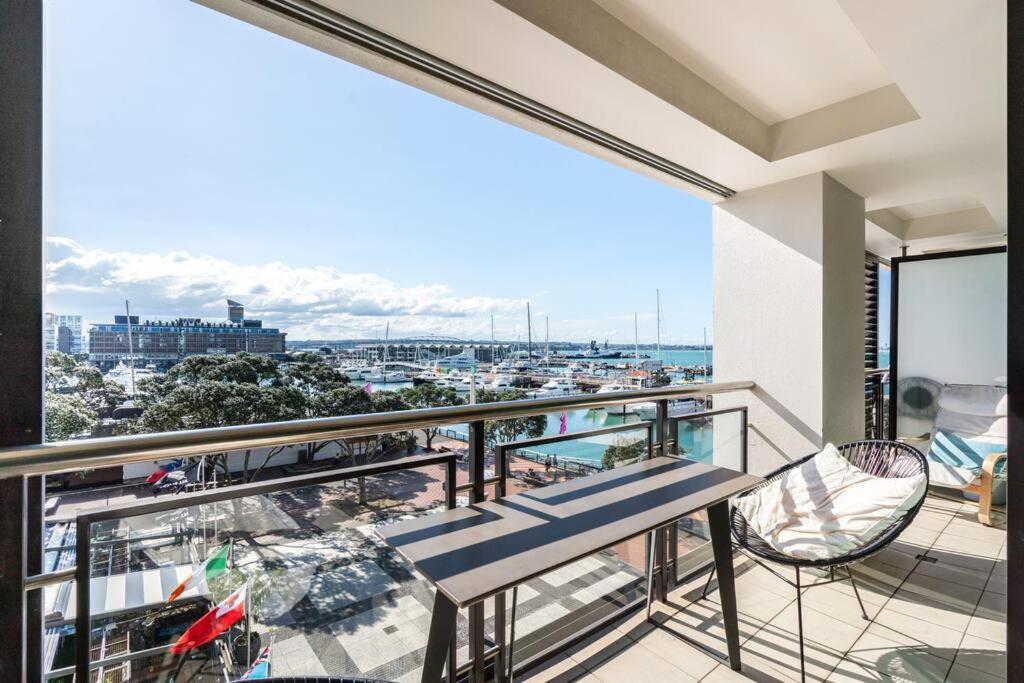 Luxury Waterfront Nest Above Viaduct Harbour Apartman Auckland Kültér fotó
